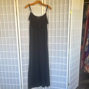 Garnet Hill maxi dress size medium maxi dress black